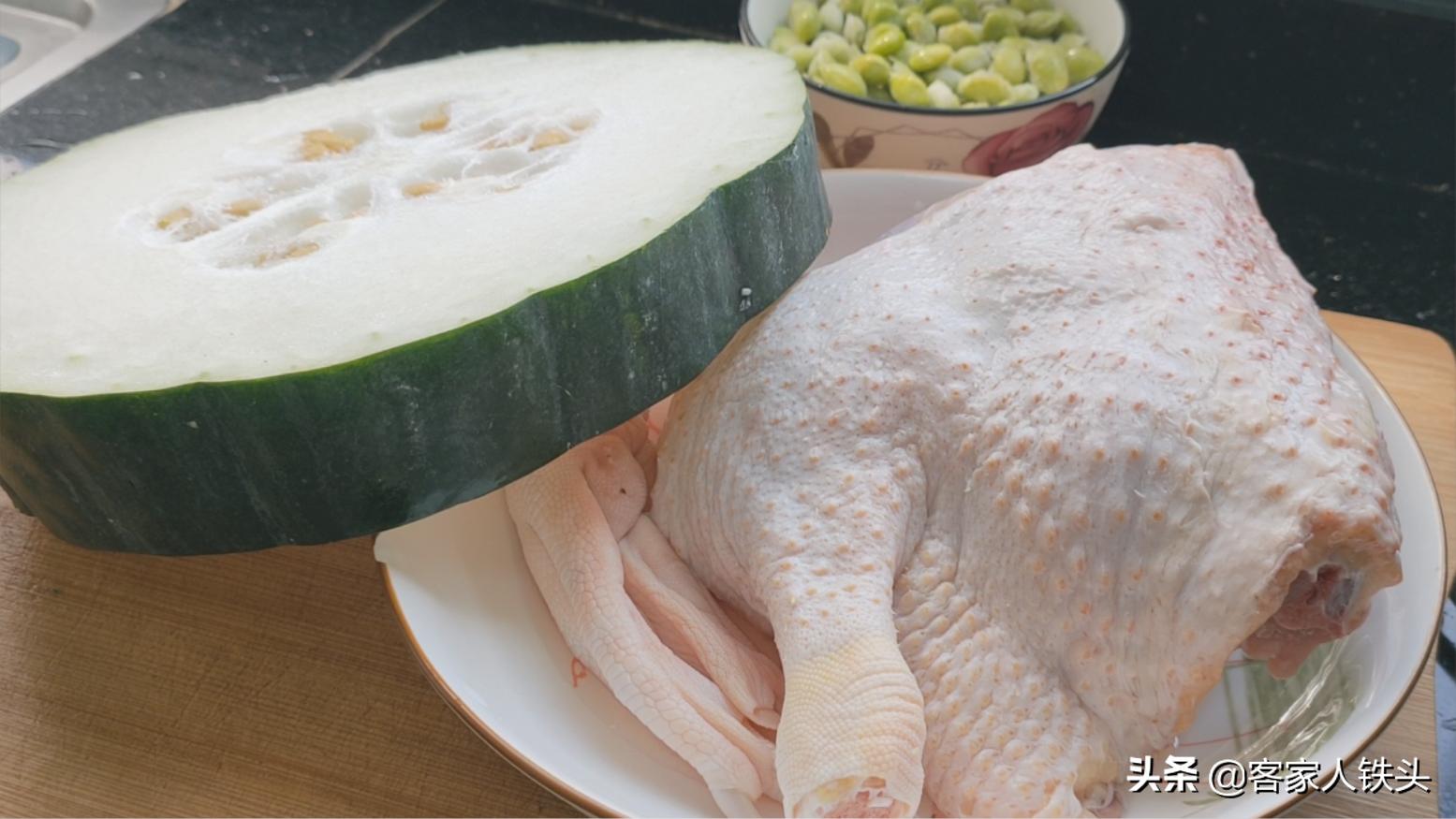 广东鸭汤云吞的汤料配方,广东老鸭汤最正确炖汤方法