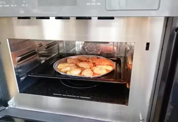 美的最新款清蒸微烤箱,微蒸烤箱排行榜前十名美的