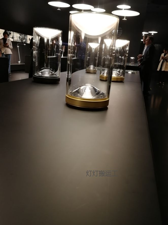 【视频国内首发】2019米兰家具展第一期总结：装饰灯饰篇