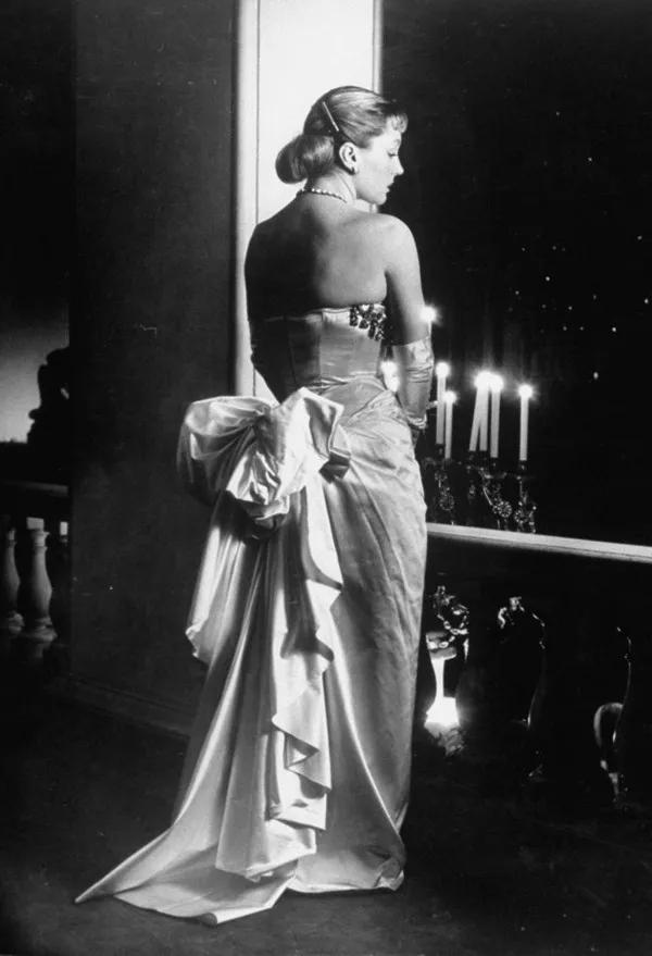 这位香奈儿的死对头，迪奥先生齐名，打造出最原汁原味的法式优雅