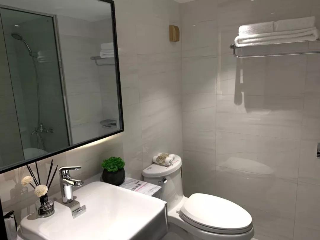 南北双地铁口“撑腰”！全城第二大学聚集地，新风格城市风景