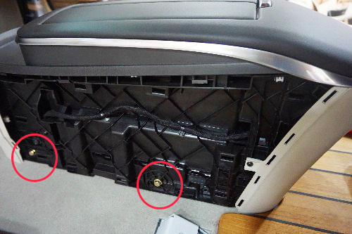 gl8改装扶手箱过程,gl8低配升级原厂扶手箱