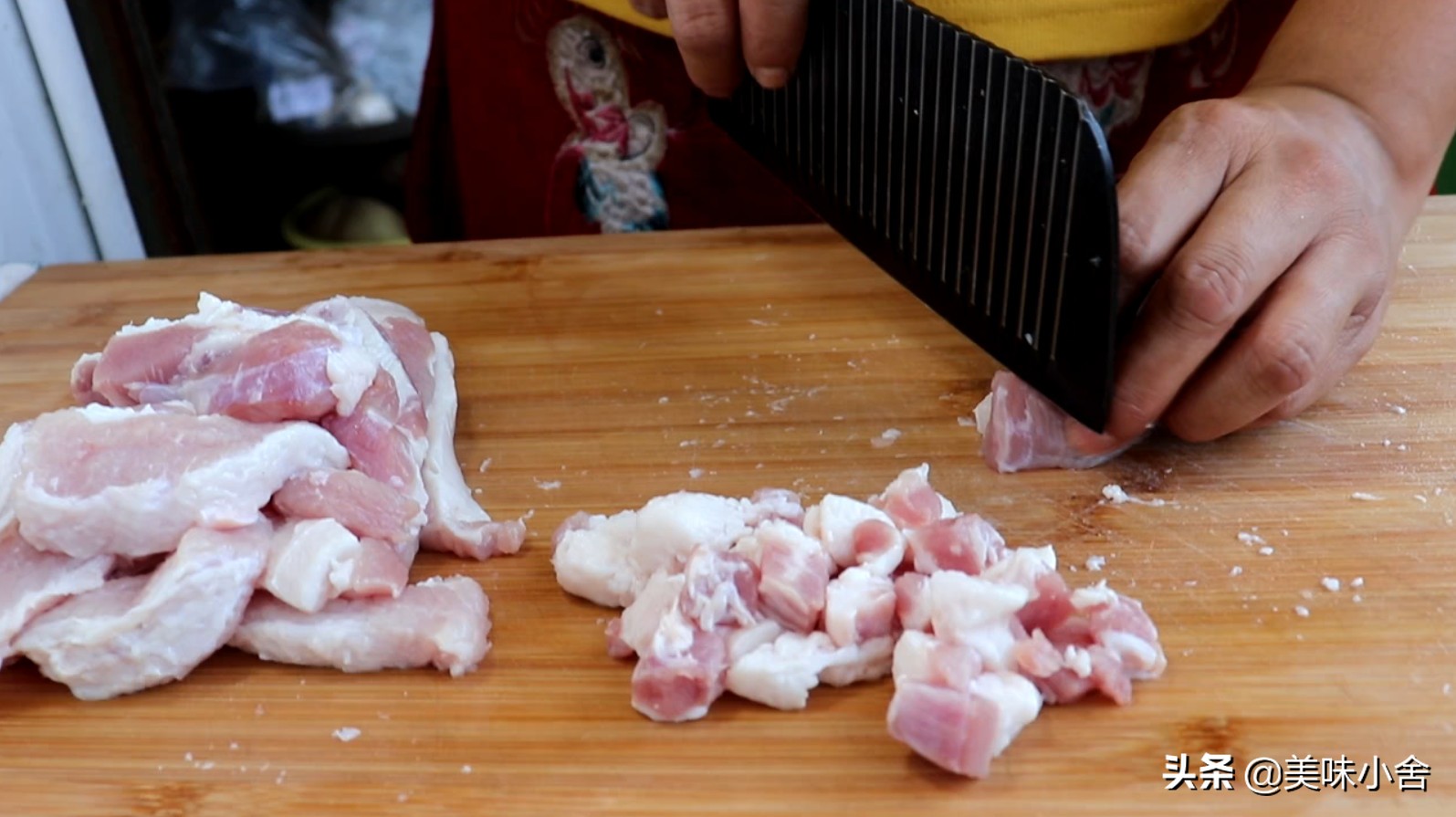 韭菜蒸包子不塌陷不回缩的好方法,简单又好吃的蒸包子怎么做