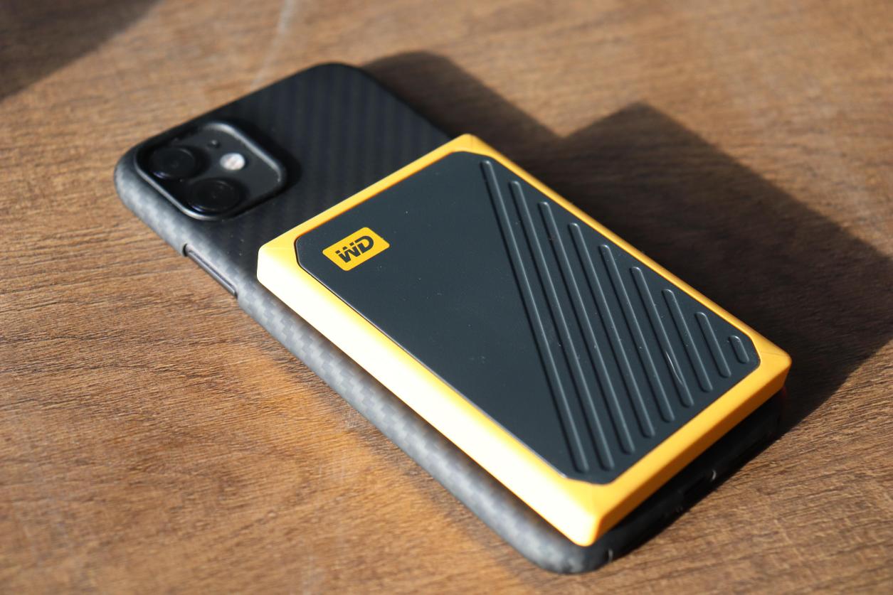 西数MyPassportSSD固态移动硬盘,西数mypassport随行版