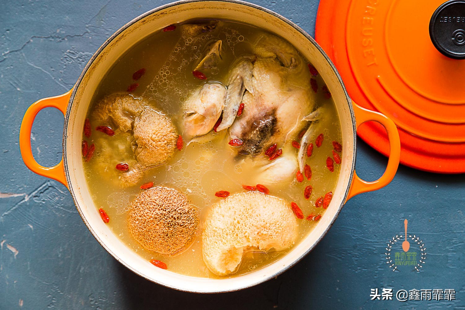 猴头菇养胃汤美食推荐,猴头菇山药瘦肉养胃汤