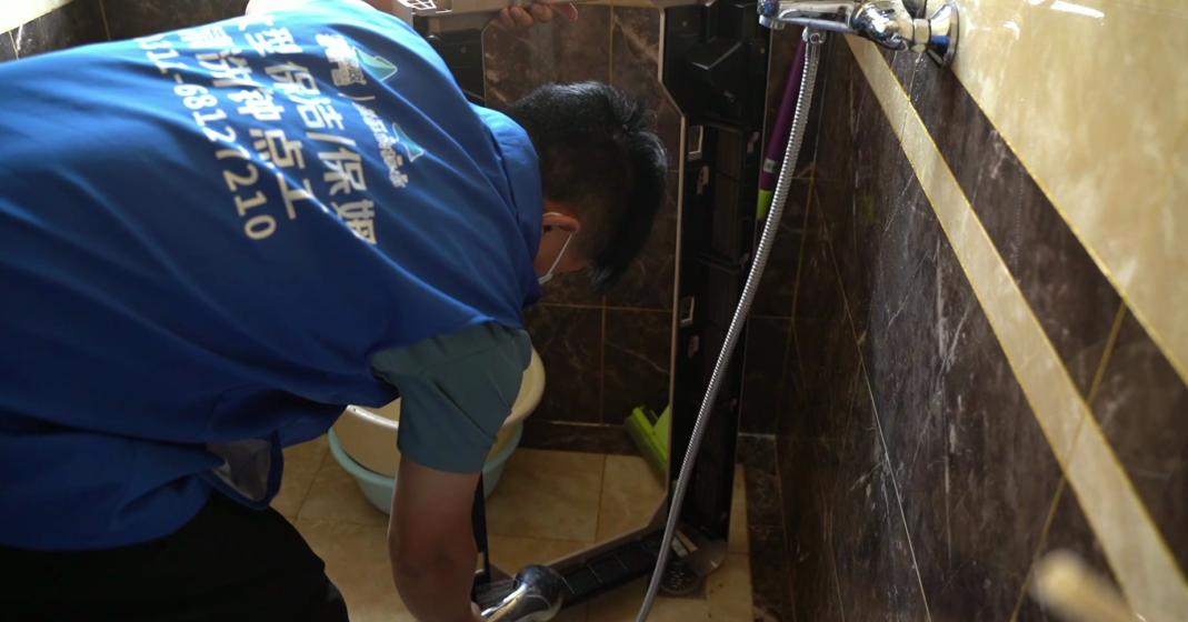 空调不洗太脏只需一个小方法,空调系统跟马桶一样脏