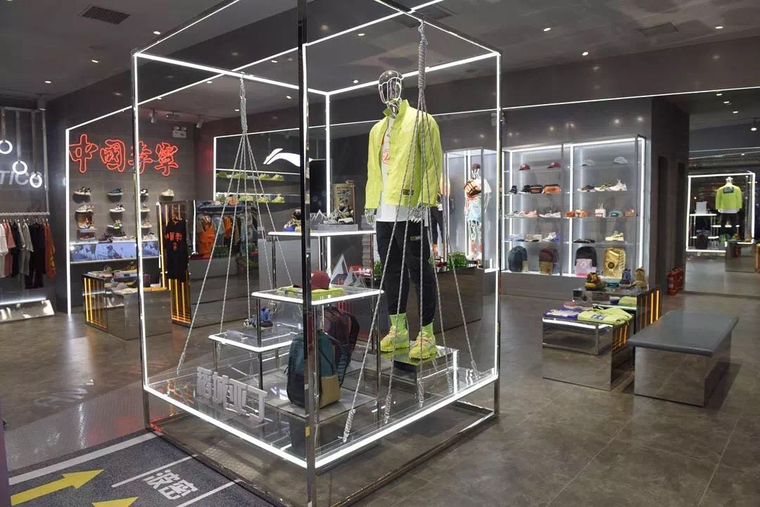 李宁从国潮变成国潮,李宁开始传奇