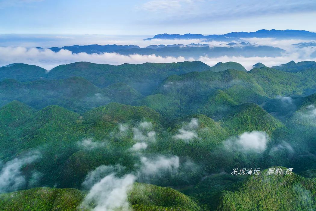 徒步穿越秦岭无人区,徒步穿越喀斯特森林