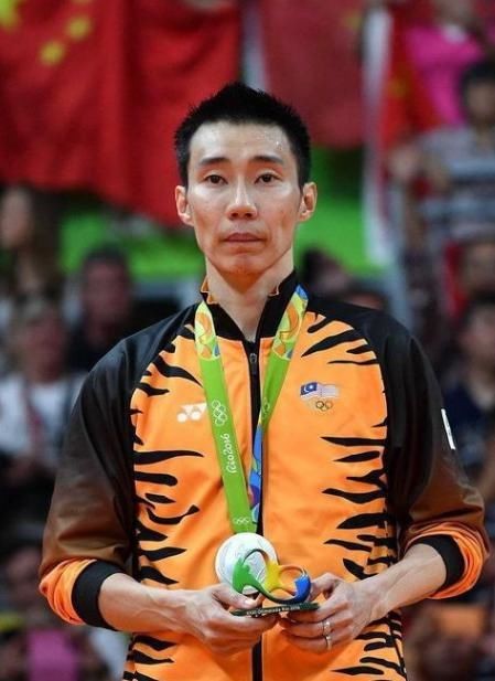 李宗伟谈抗癌过程33次电疗,李宗伟谈抗癌痛到喷麻药