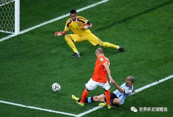 罗本生涯最遗憾的一球,罗本退役小飞侠