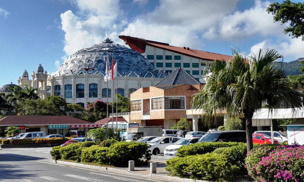 海南旅游海口到三亚自由行,从海口到三亚感受海南的无限魅力