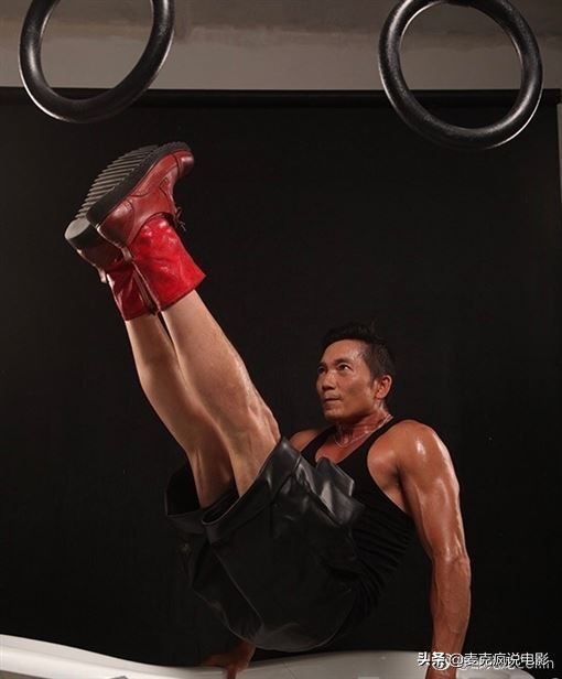 李连杰与甄子丹的打斗,李连杰和甄子丹的对打