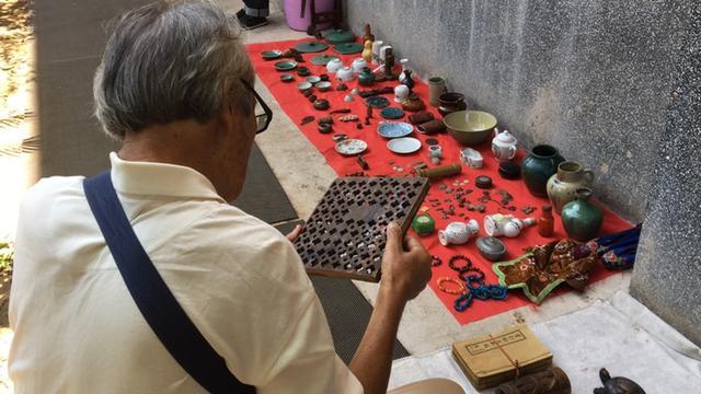 云南玉溪哪里有卖古玩,云南玉溪古玩地摊市场在哪里