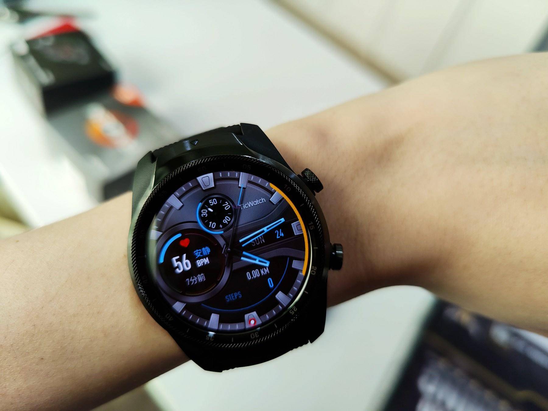 ticwatchpro2020款对比2019,ticwatchprox评测