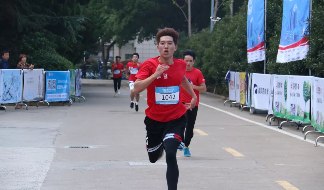 奔跑吧，少年|2019中国大学生马拉松联赛宁波大学站激情开跑