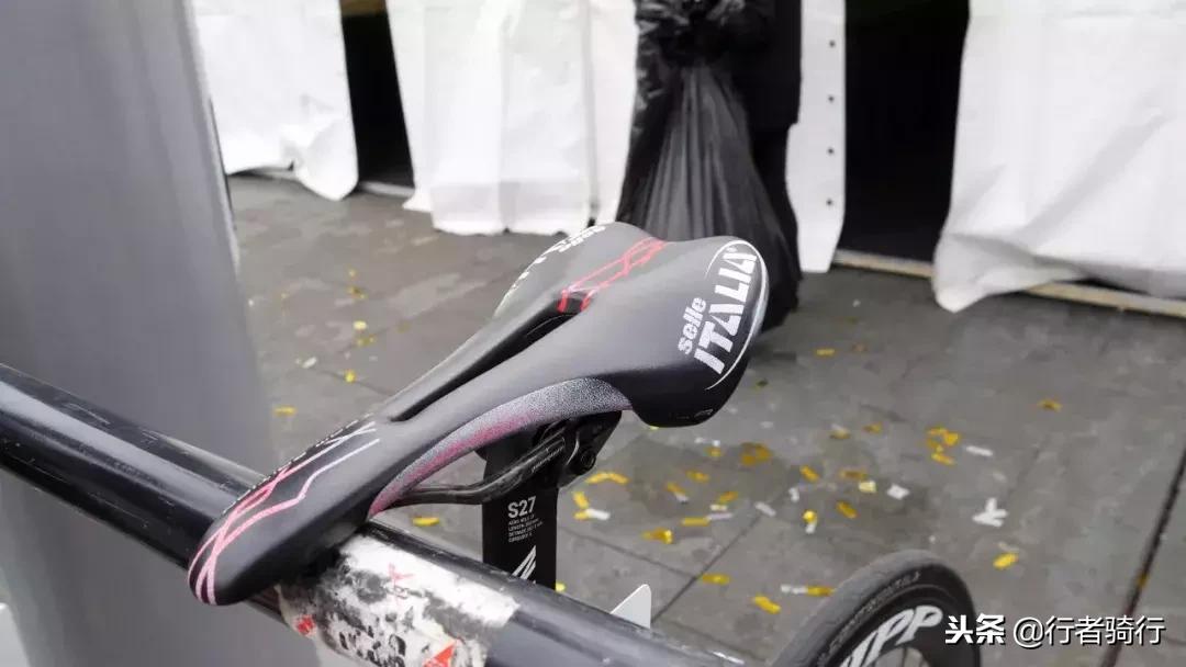 萨甘有没有拿过环法单站冠军,环法11赛段萨甘撞范阿尔特视频