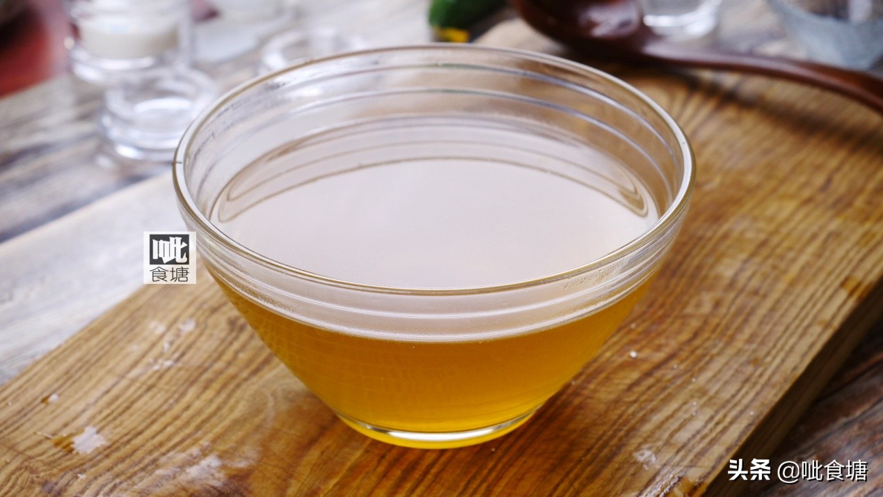 一碗正宗的冷面,一碗香喷喷的冷面怎么做