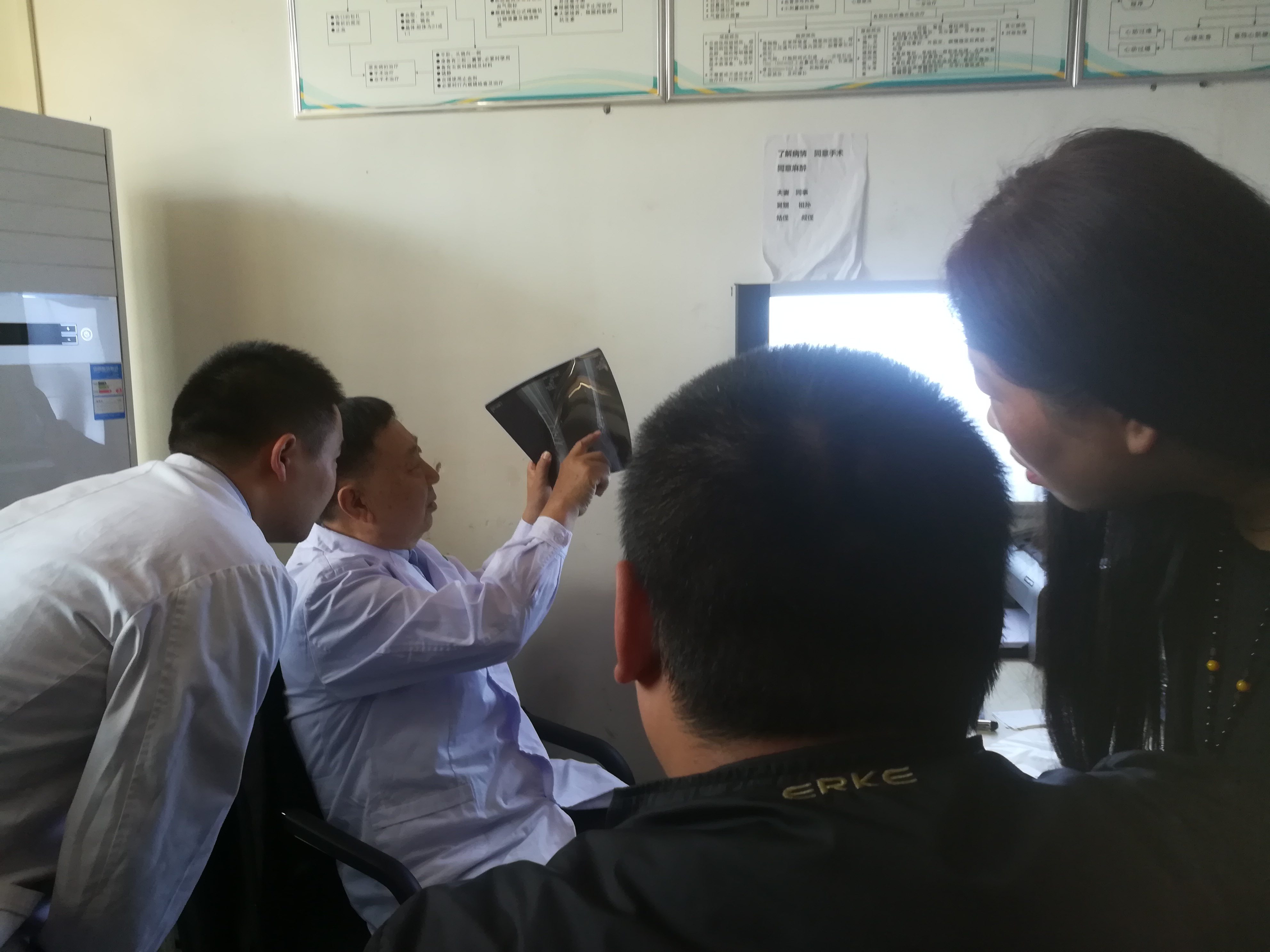 足踝专家王正义,临渭区医院王正义