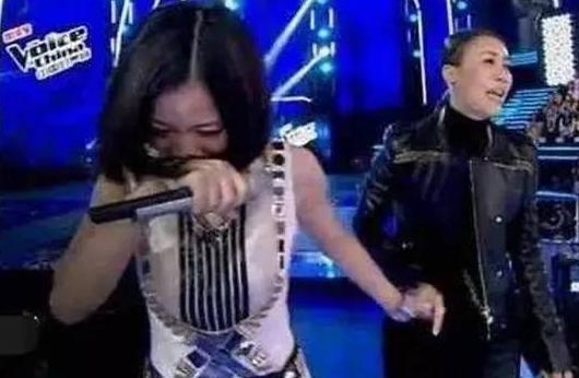 姚贝娜2014年春晚视频,姚贝娜参加好声音