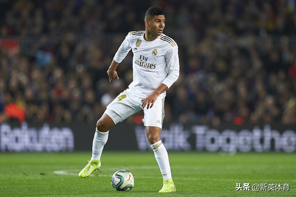 一文尽览国家德比：双中卫抢镜梅西遇“咸猪手”