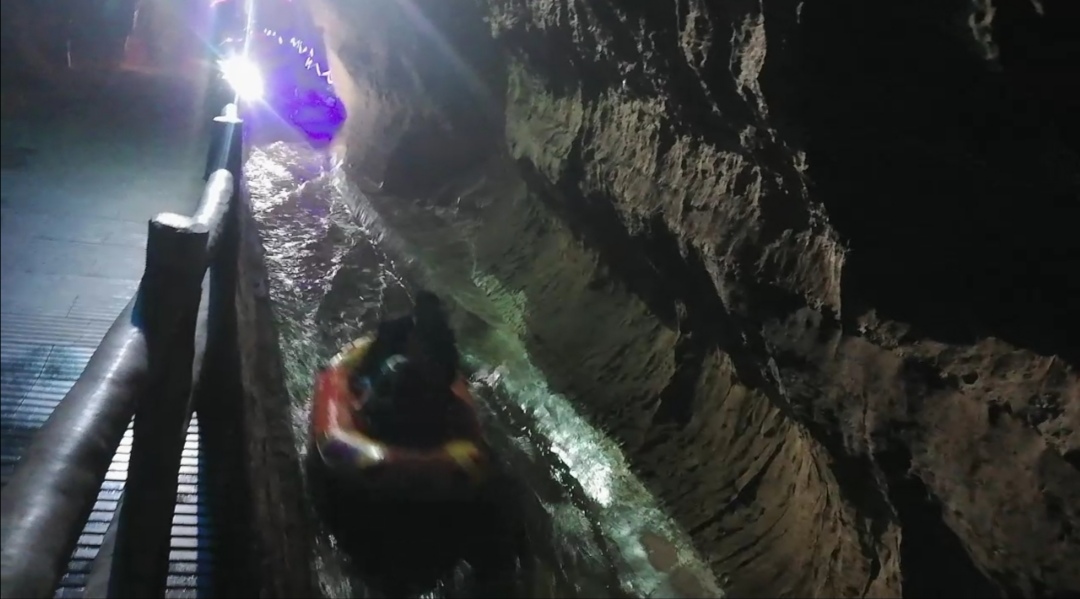 5a景区沂水地下大峡谷,山东沂水世界大峡谷