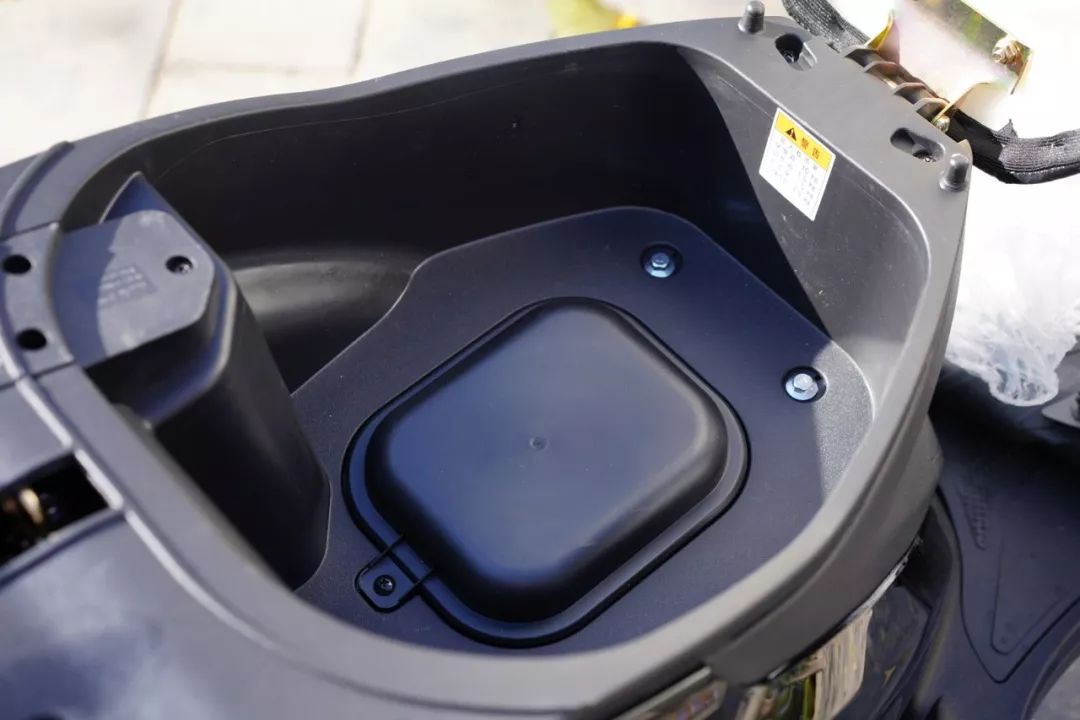 叫板钢铁侠,银钢侠客