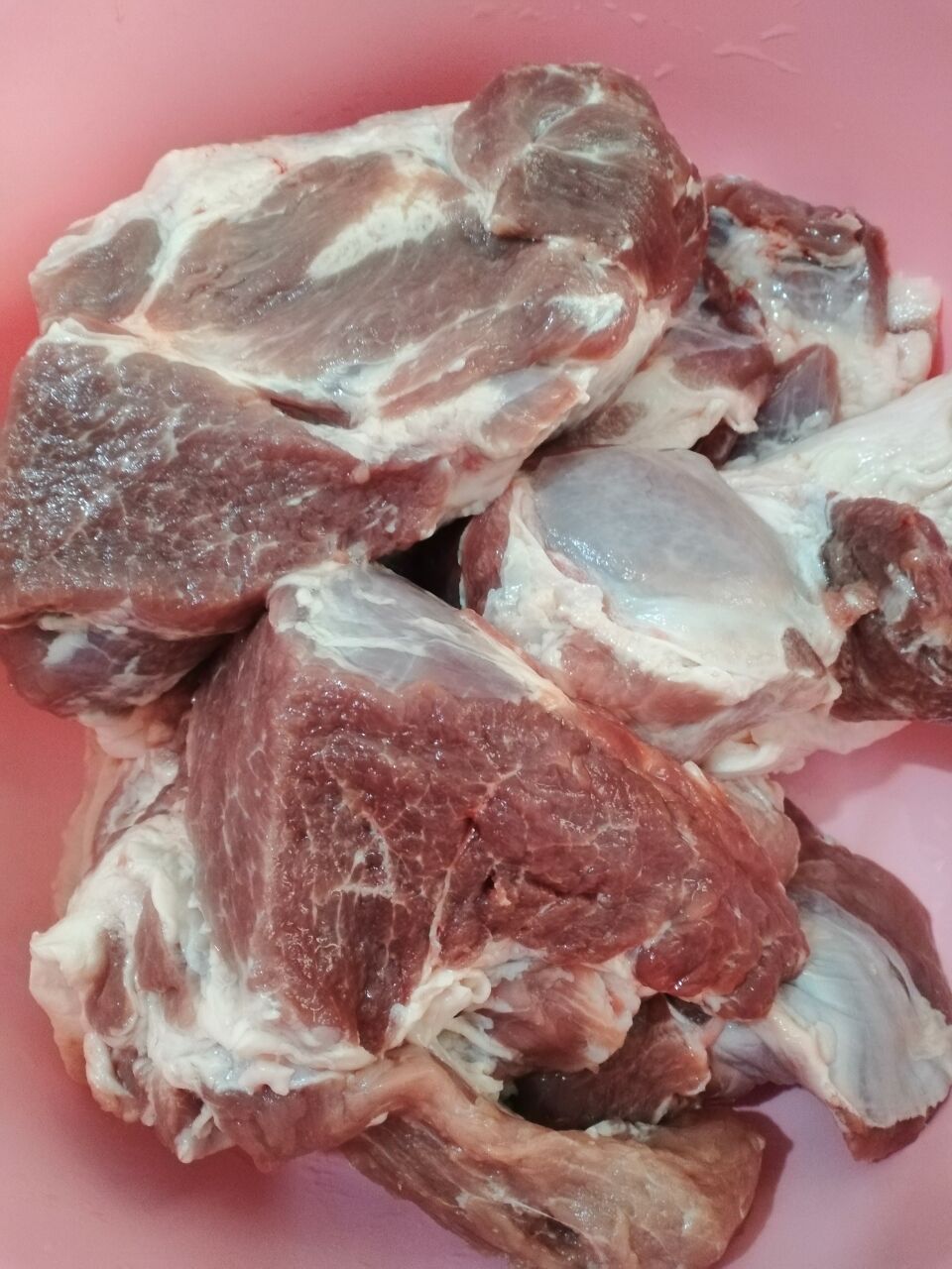 自制灌香肠广东味香肠配方,自制灌香肠的配方不要红曲粉