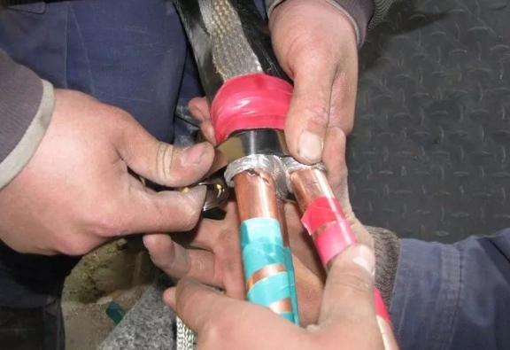 35kv冷缩三芯电缆头制作工艺,10kv冷缩电缆头制作工艺标准规范