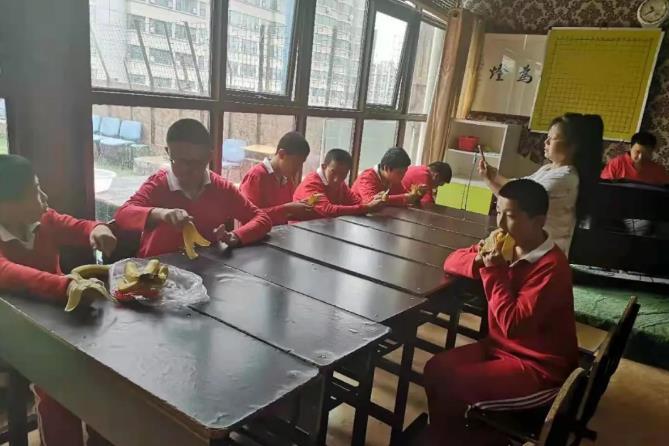 助力十四运暖心志愿行活动,志愿者助力公益活动