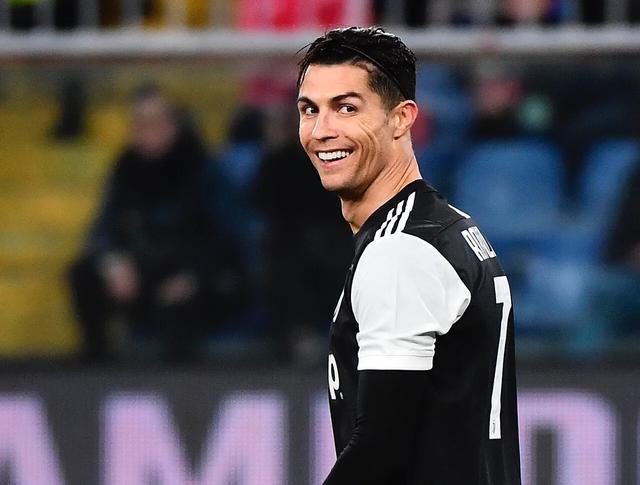 我心中的足球英雄梅西,我心中的世界足球十大经典