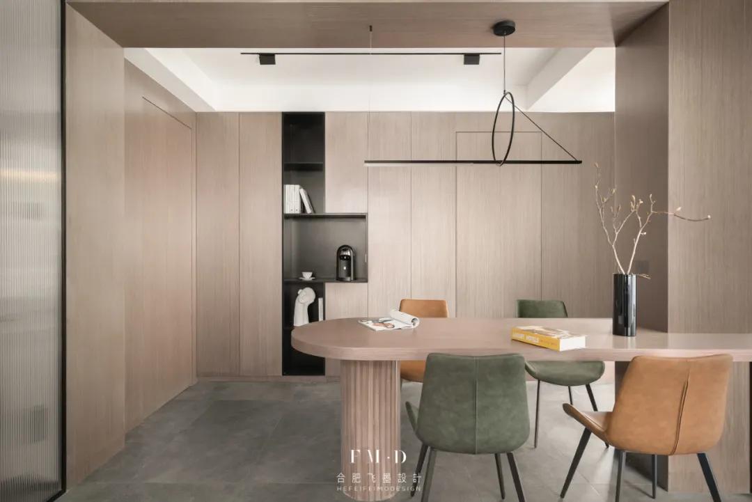 房子装护墙板哪种更好看,卧室里面装护墙板有没有这个必要