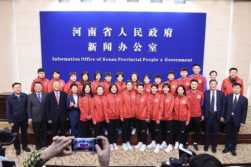 河南建业女足绝平北京,胡葆森退出建业足球了吗