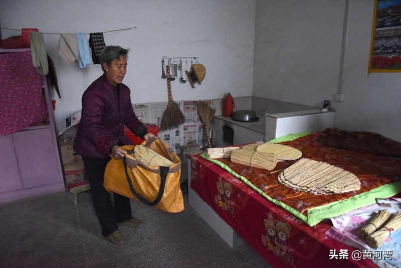 高粱干手工制作篦子,农村手工制作篦子