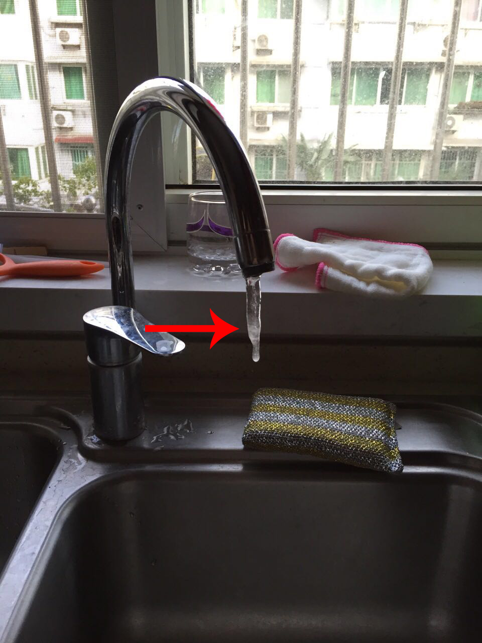 装修高层住宅哪一种水管不会爆,同一栋楼为什么低层容易爆水管