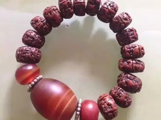 新手不容易踩坑的文玩,最值得入坑的文玩