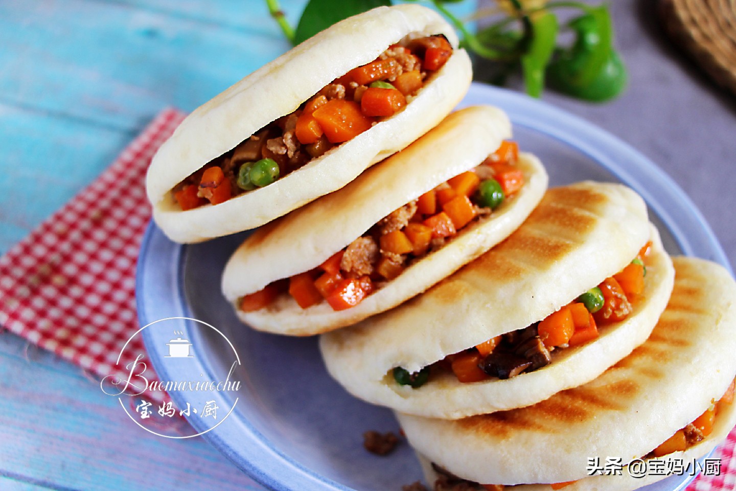 怎么把发面饼烙得又软层又多,发面饼烙出来软和的秘诀