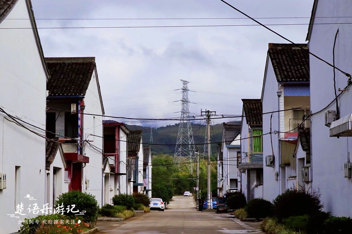 浙江宁波古村图片,浙江宁波有一个古村依山傍水