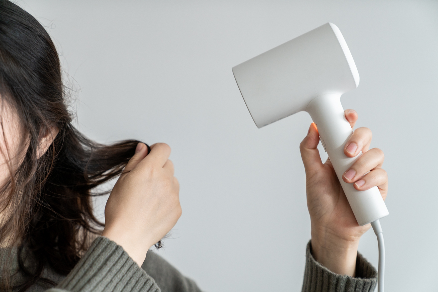 米家电吹风1800w,米家水离子吹风机是不是智商税