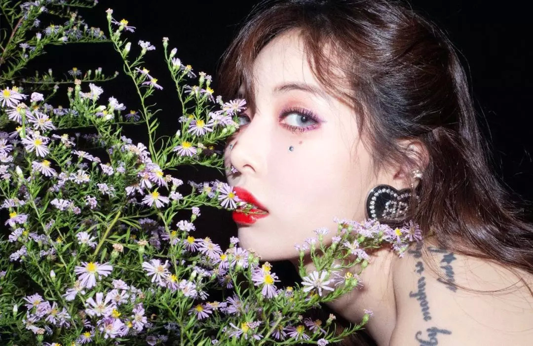 閲戞倡闆呭洖褰掍綘浠繕鍠滄濂瑰悧,閲戞倡闆呮亱鐖卞悗鏋佸害鏀鹃鑷垜