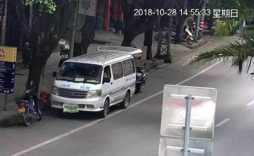 高手在民间拦阻索,高手在民间一点破绽都看不出来