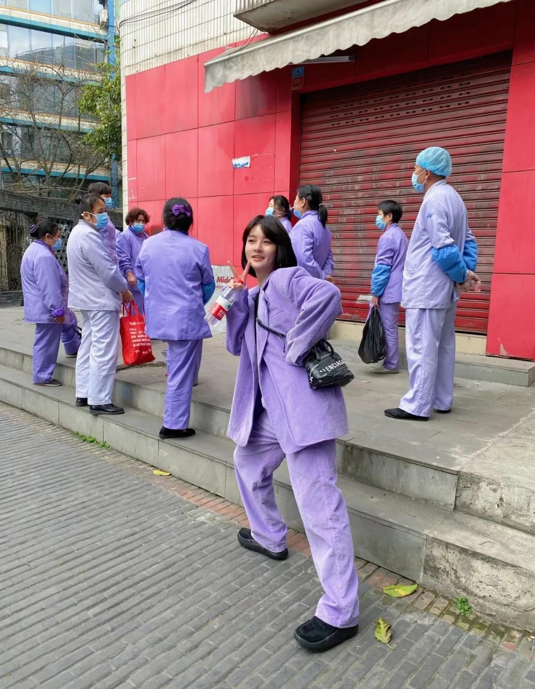 香芋紫神仙色图片,咖色和香芋紫哪个颜色显白