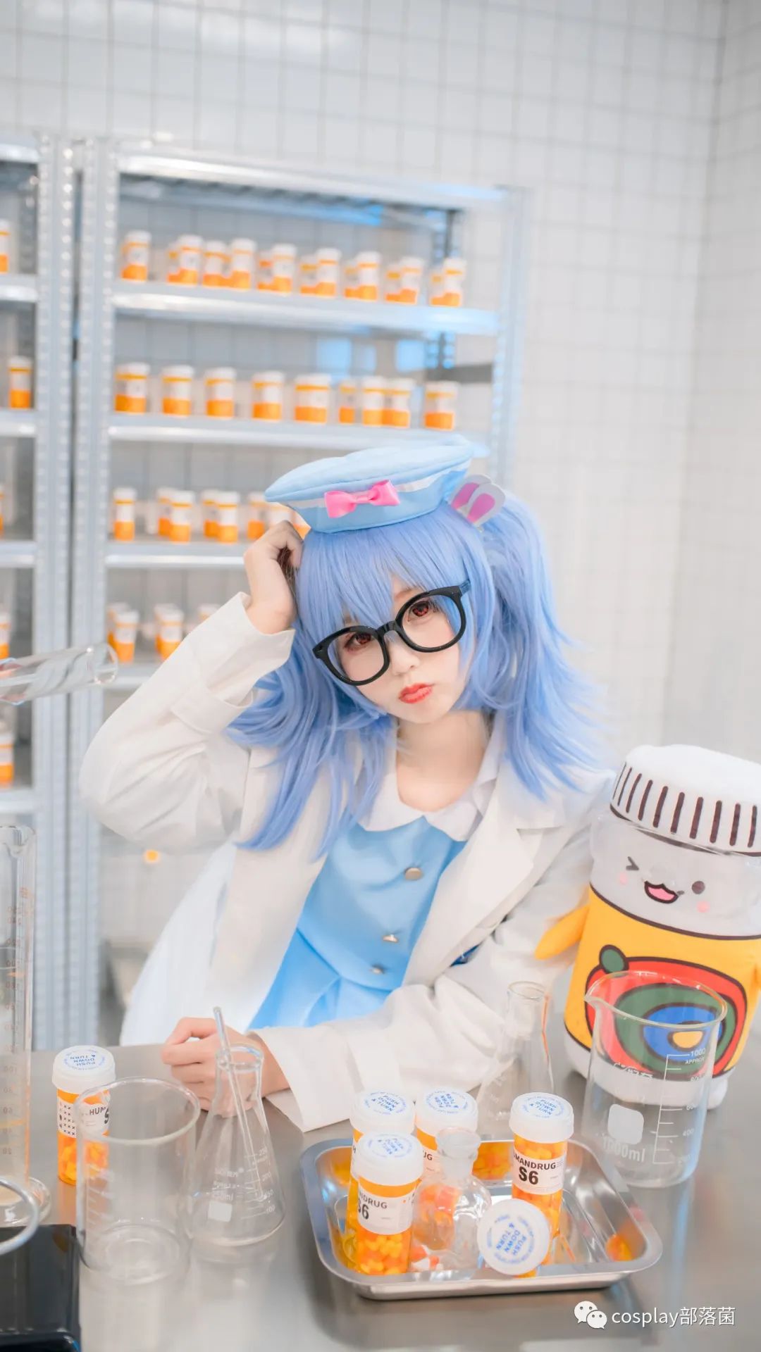 cos：汉维钙片拟人cos正片@风霖霖