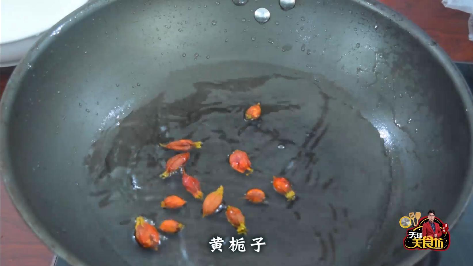 教你在家也能做盐焗鸡制作简单,简单盐焗鸡做法全部