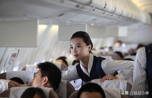 90后女空姐生活,空姐的工资究竟有多高