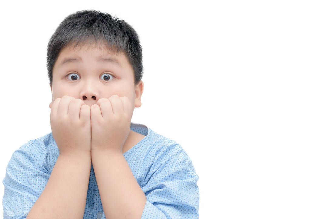 小孩发热好了又有低热怎么办,儿童有点发热在家怎么处理