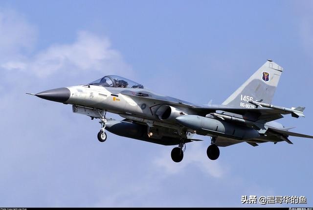 台湾idf战斗机与歼16,台湾f16v对比歼20