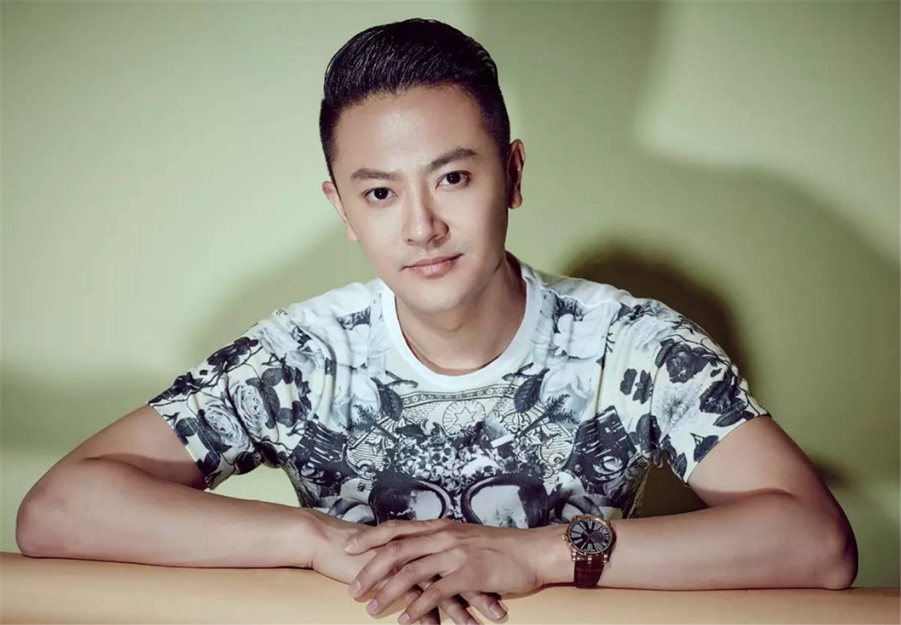 魅力十足十大男星,10位辽宁与四川的男星对比