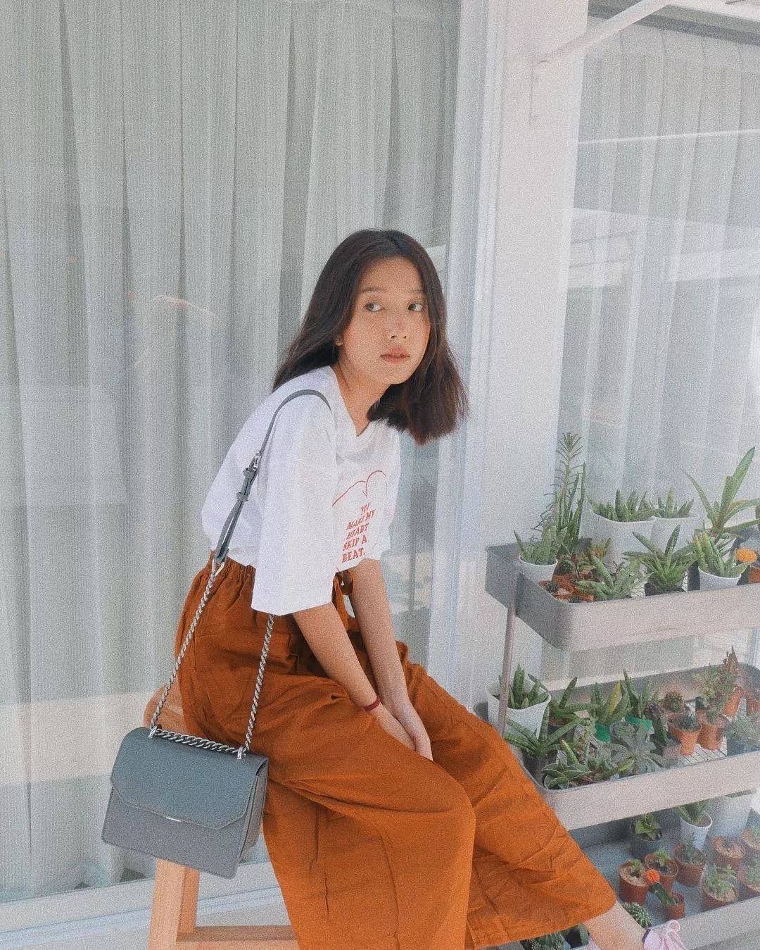 夏季穿亚麻的衣服好还是纯棉的好,夏天穿亚麻舒服还是棉舒服