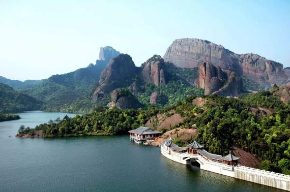 神秘的悬棺里面有什么,悬棺的千古之谜