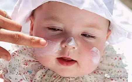 湿疹痒吗婴儿会因为湿疹哭闹吗,宝宝得了湿疹半夜痒睡不着怎么办